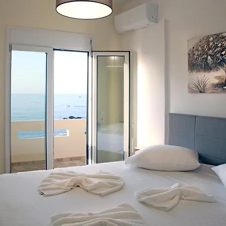 Thalia Chanla Apartment *