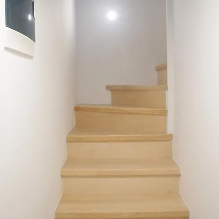 Apartment Thalia Chanla *
