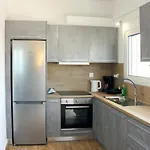 Thalia Chanla Apartment