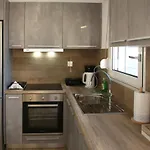 Thalia Chanla Apartment *