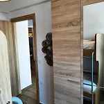 Apartment Thalia Chanla *