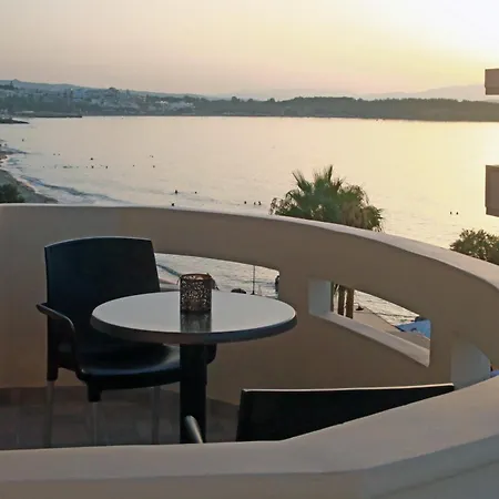 Apartment Thalia Chanla *